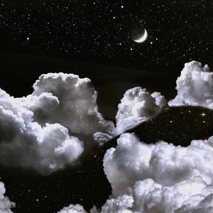 女人自己扒荫道让男人添小说
