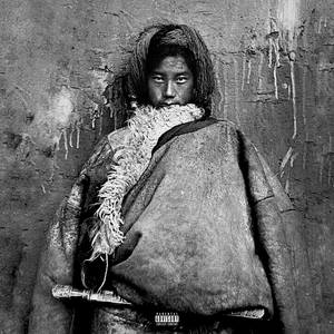 女人自己扒荫道让男人添小说
